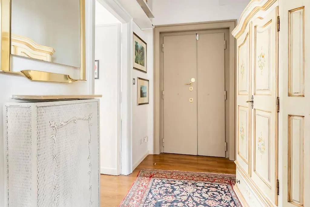 Vatican Penthouse 1 By Almond Tree Rome Italy