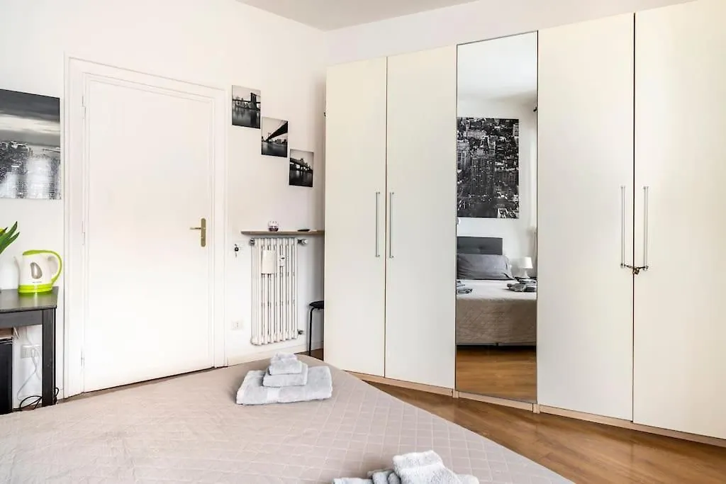 Vatican Penthouse 1 By Almond Tree Rome Italy
